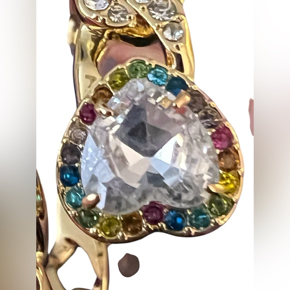 KURT GEIGER LONDON NWT gorgeous Rainbow Heart Hinged Bypass Bracelet - Picture 5 of 11